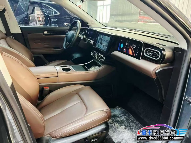 24年零跑C11SUV抵押车出售