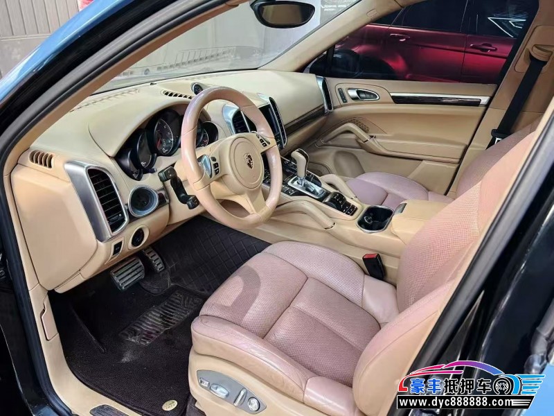 12年保时捷卡宴SUV抵押车出售