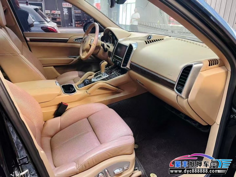 12年保时捷卡宴SUV抵押车出售