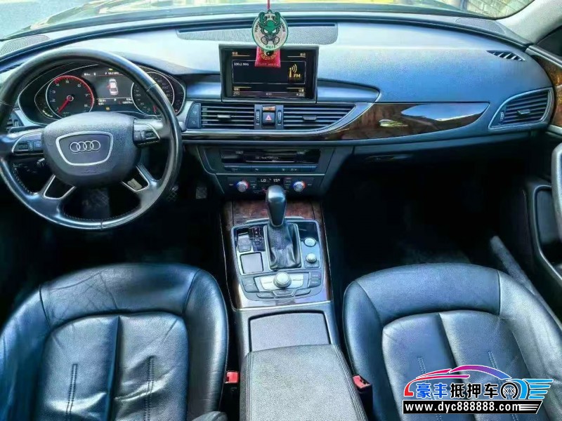 17年奥迪A6L轿车抵押车出售