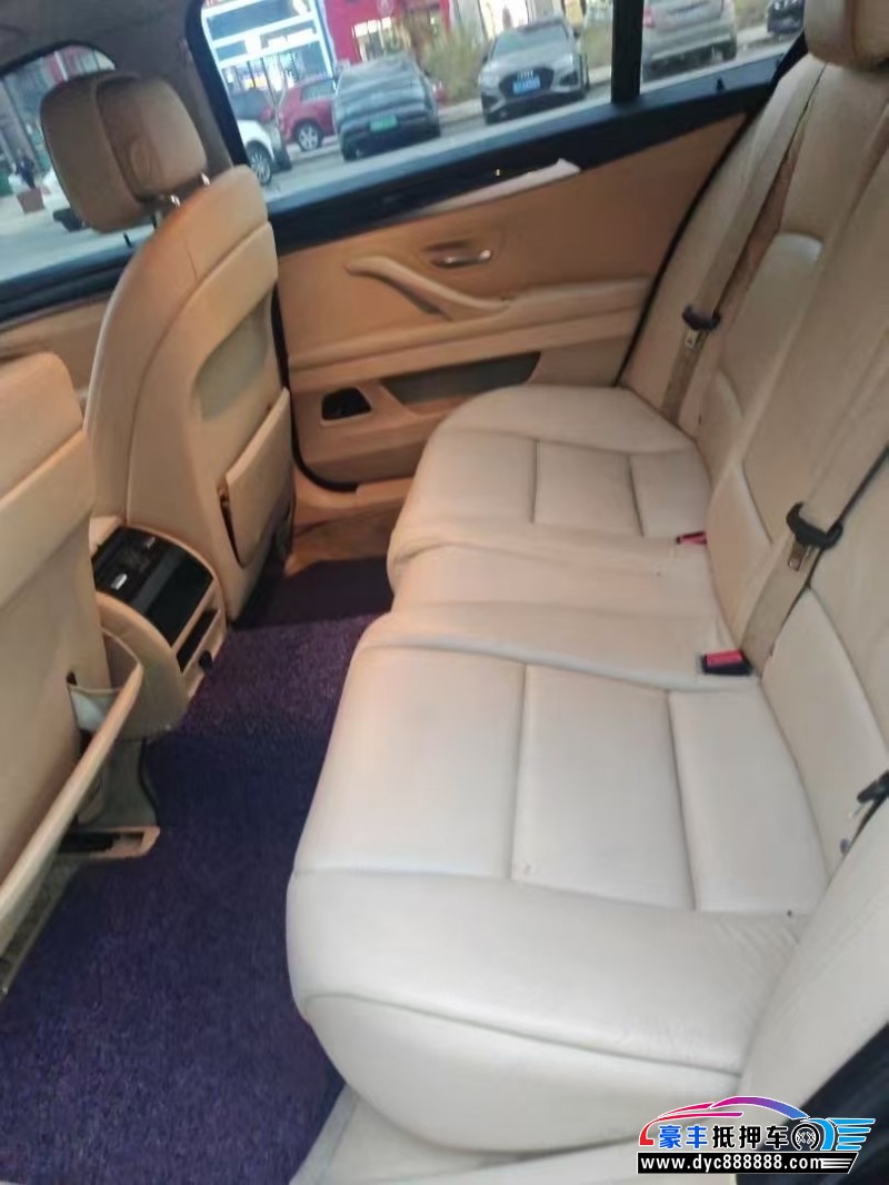 13年宝马5系轿车抵押车出售