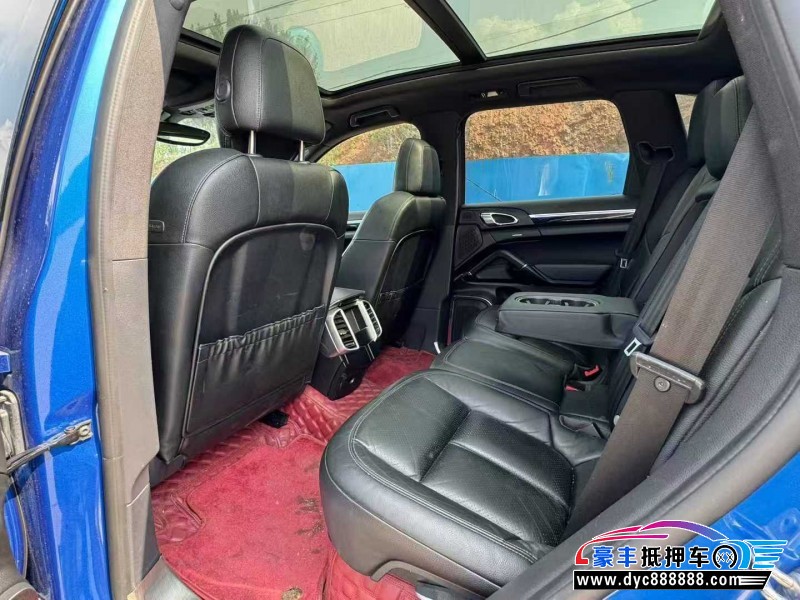 18年保时捷卡宴轿车抵押车出售