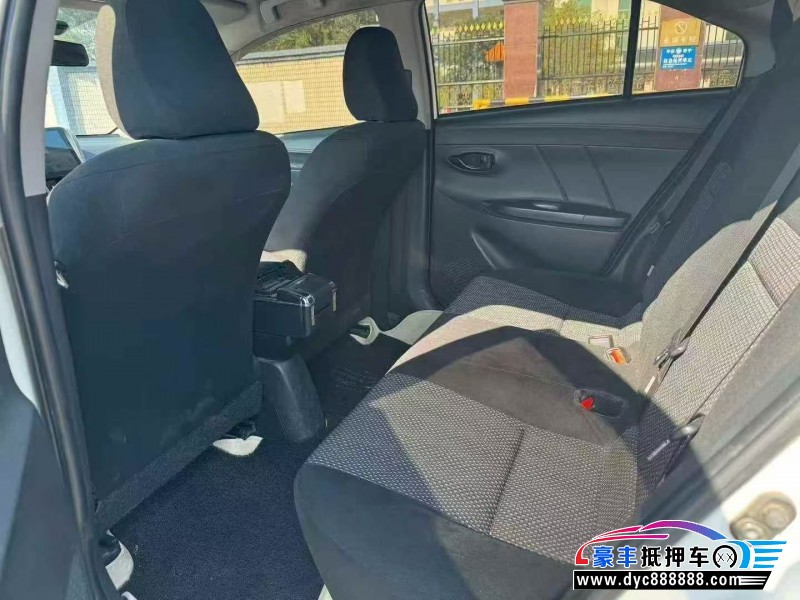 19年丰田威驰轿车抵押车出售