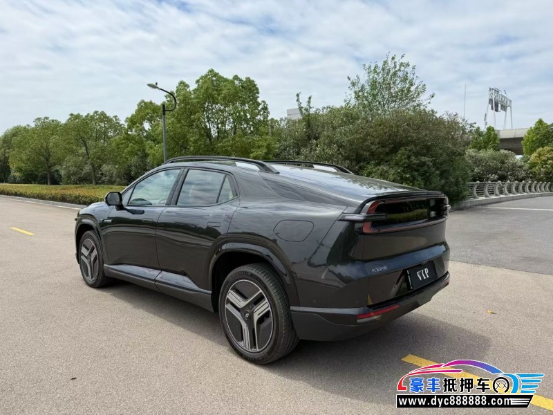 25年长安启源E07轿车抵押车出售