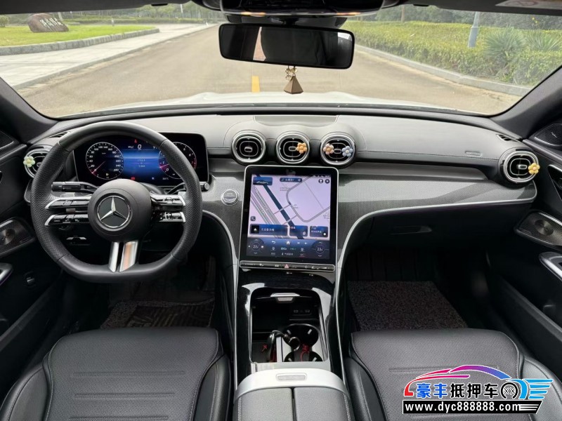 23年奔驰C轿车抵押车出售