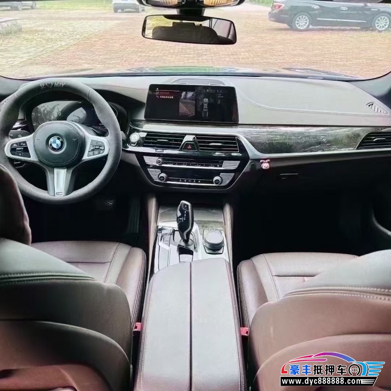 20年宝马5系轿车抵押车出售