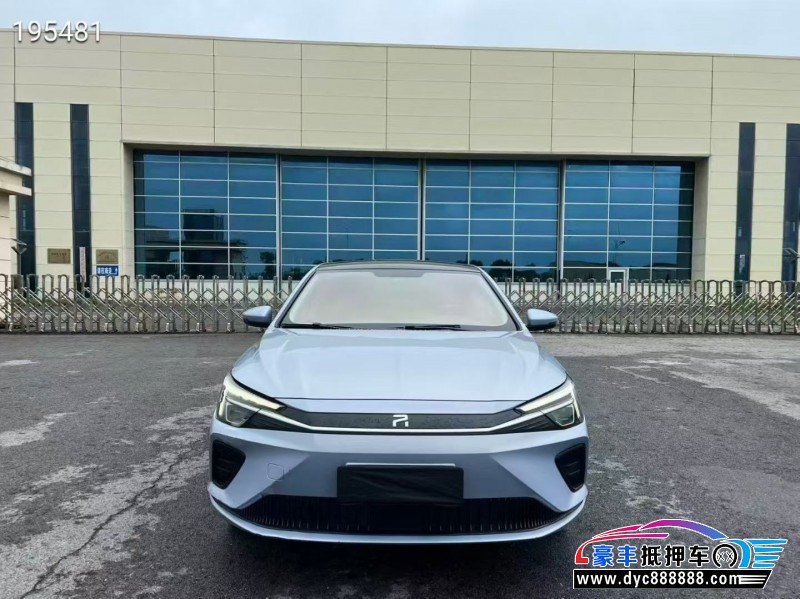 22年荣威i6轿车抵押车出售