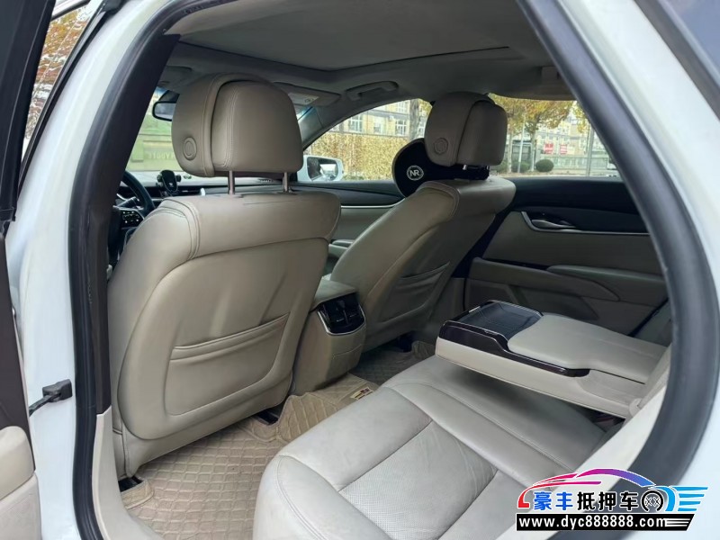 13年凯迪拉克XTS轿车抵押车出售