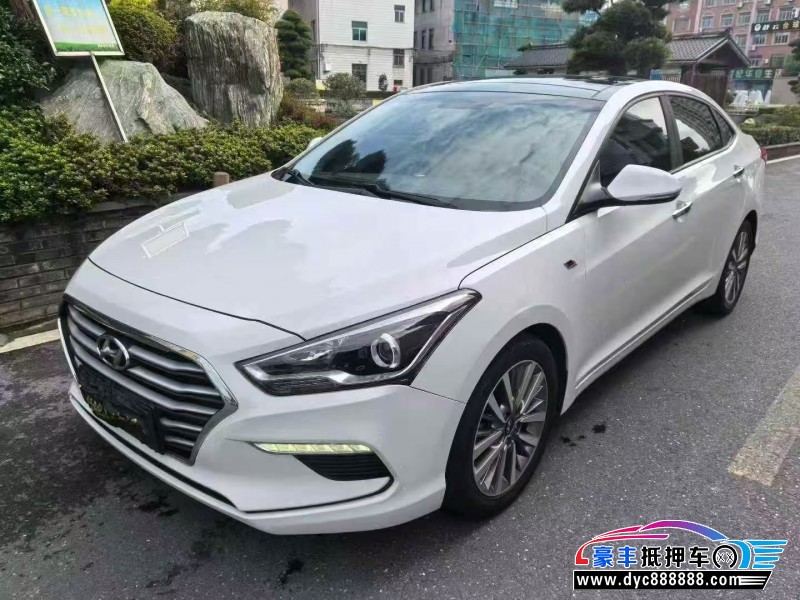 21年现代名图轿车抵押车出售