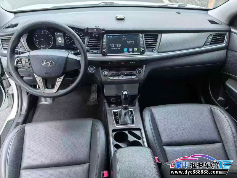 21年现代名图轿车抵押车出售