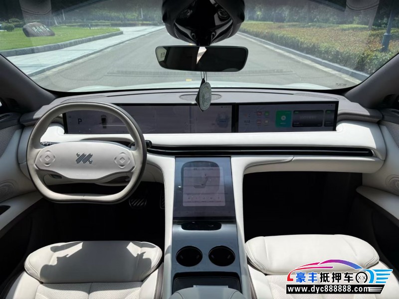 23年智己LS7轿车抵押车出售