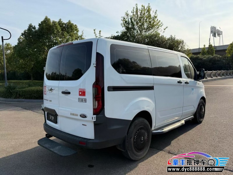 23年福特全顺轿车抵押车出售