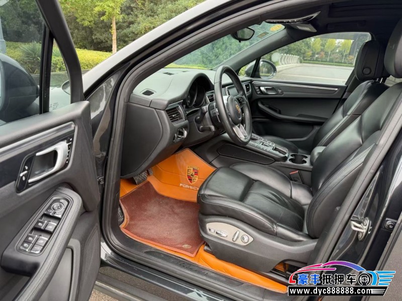 18年保时捷Macan迈凯轿车抵押车出售