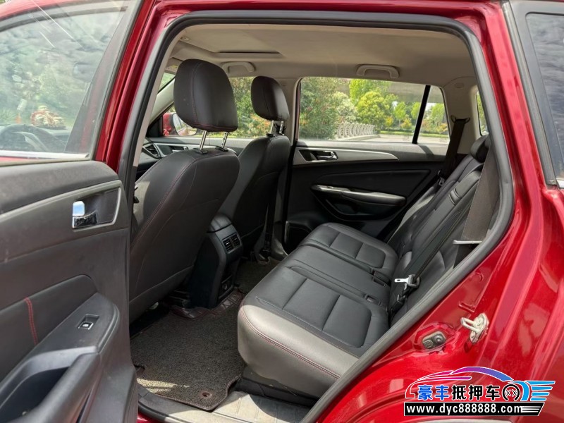 17年长安CS75轿车抵押车出售