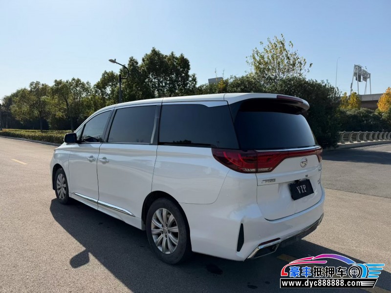 20年传祺M8轿车抵押车出售