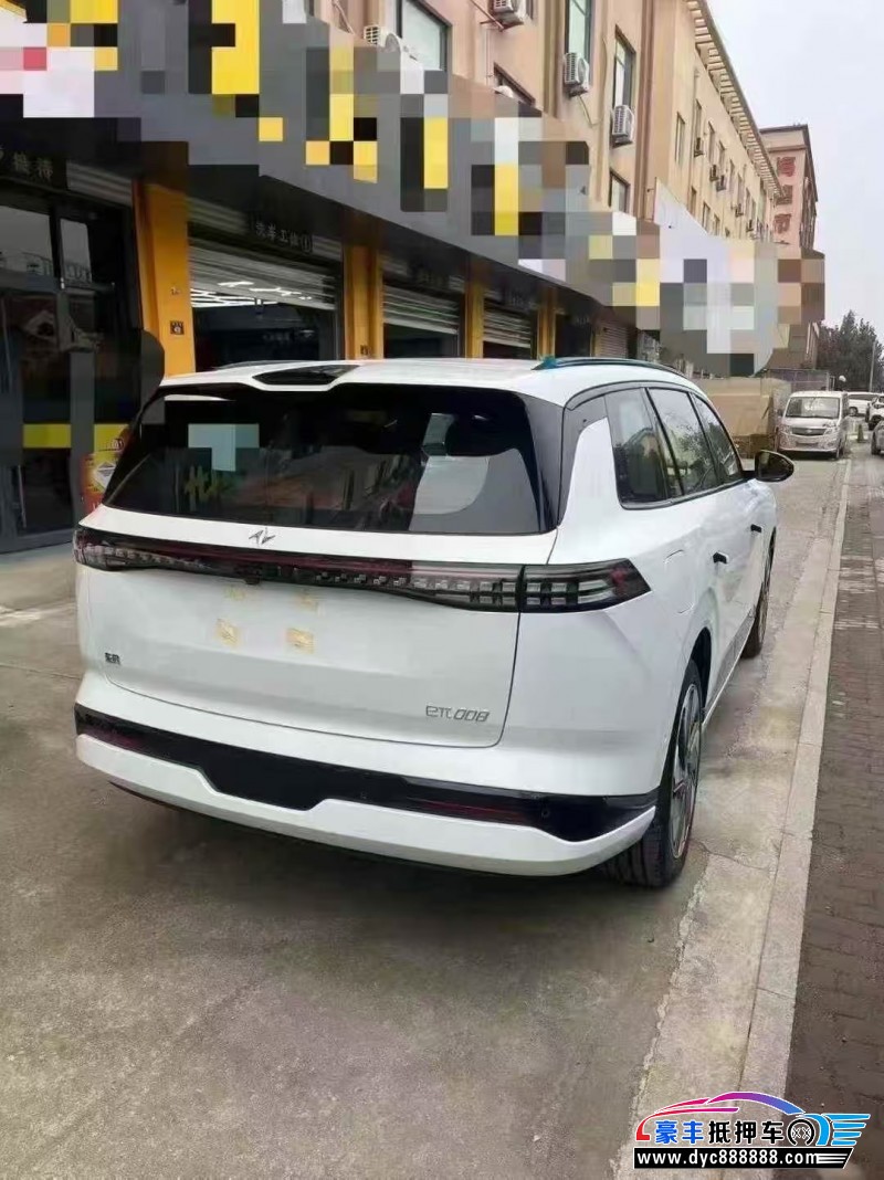 25年东风风神奕炫轿车抵押车出售