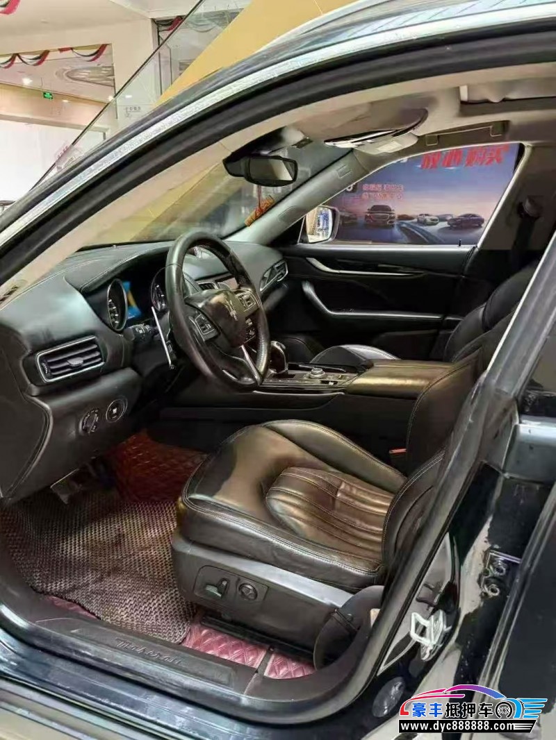 17年玛莎拉蒂莱万特轿车抵押车出售