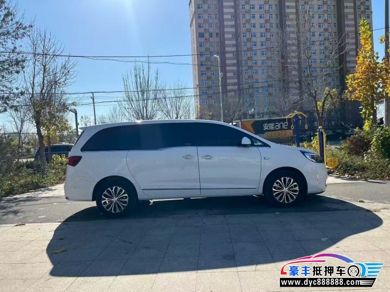 23年别克GL8轿车抵押车出售