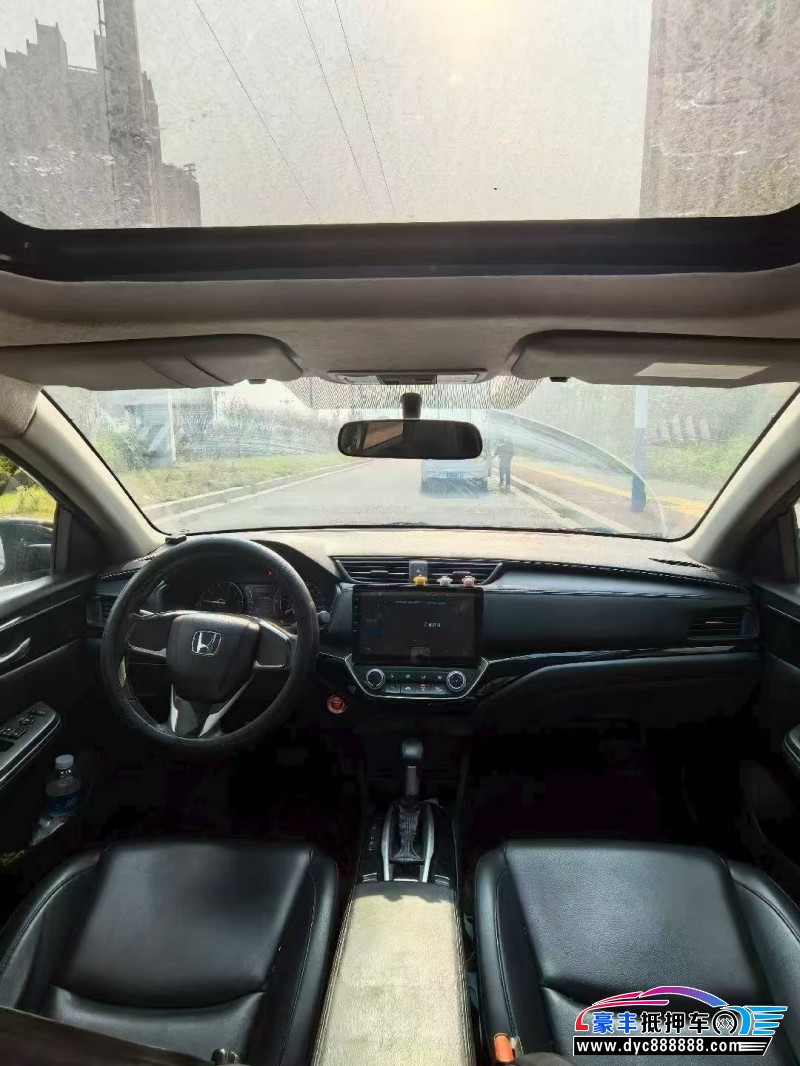 19年本田凌派轿车抵押车出售