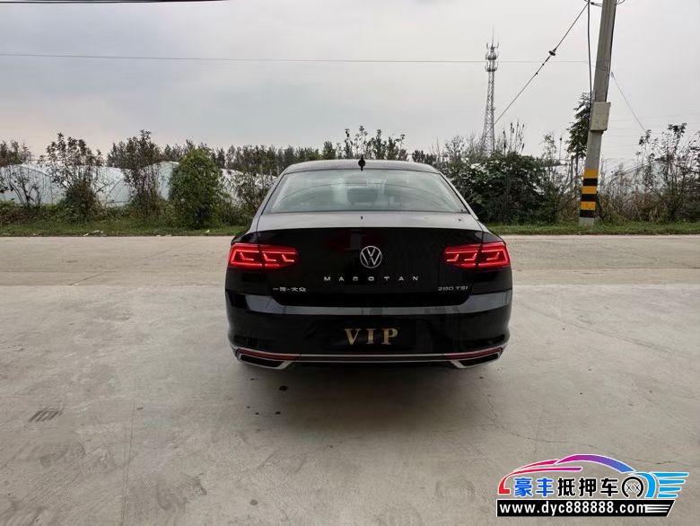 21年大众迈腾轿车抵押车出售