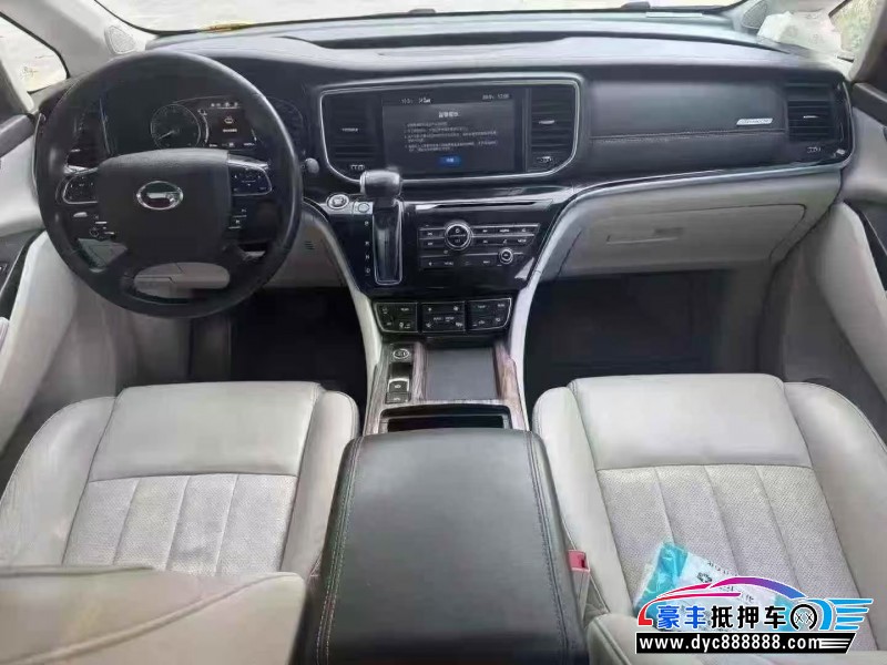 19年传祺M8轿车抵押车出售