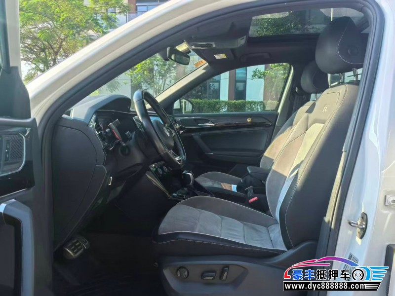 19年大众途岳轿车抵押车出售