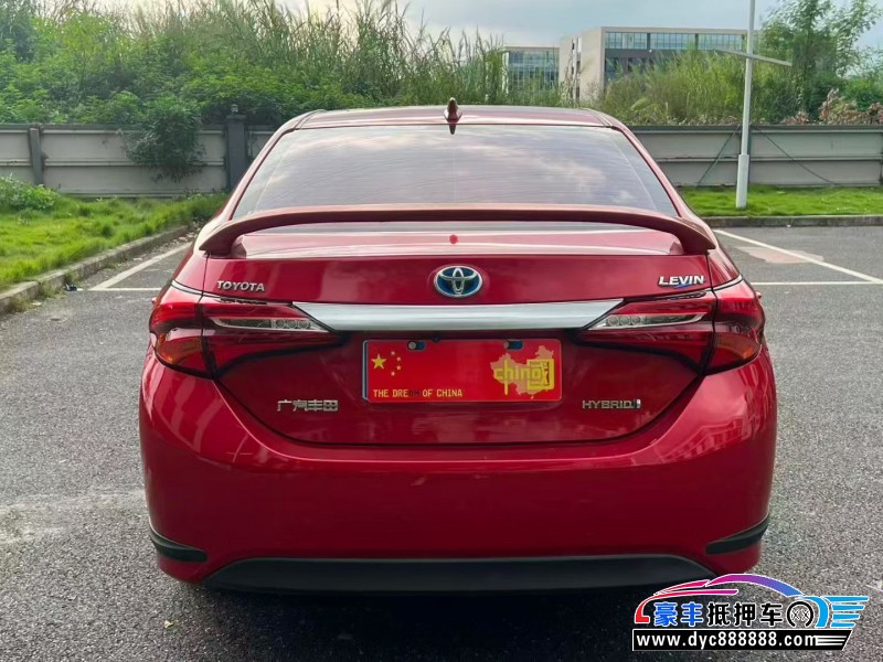 16年丰田雷凌轿车抵押车出售