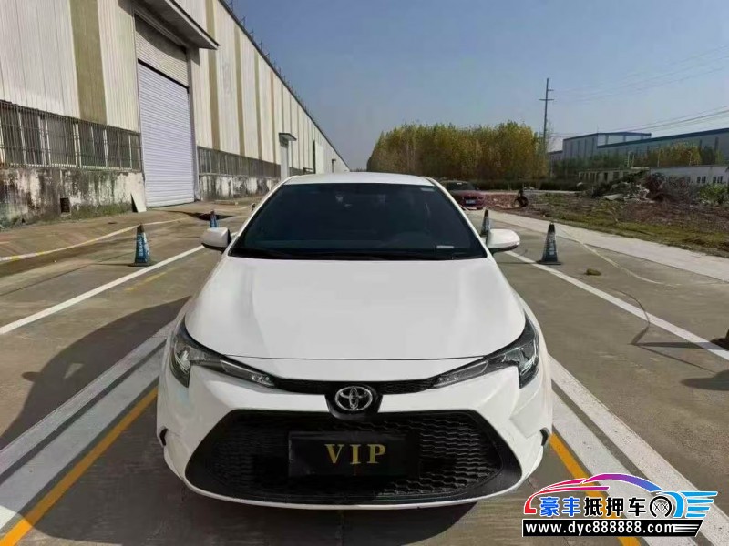 抵押车出售23年丰田雷凌轿车