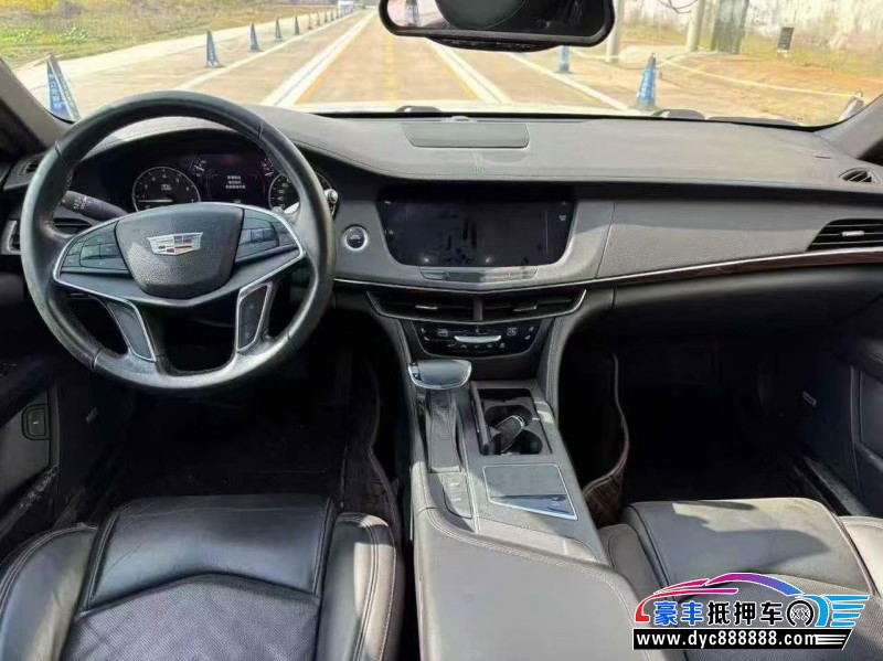 17年凯迪拉克CT6轿车抵押车出售