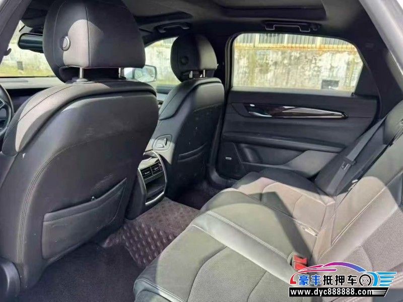 17年凯迪拉克CT6轿车抵押车出售