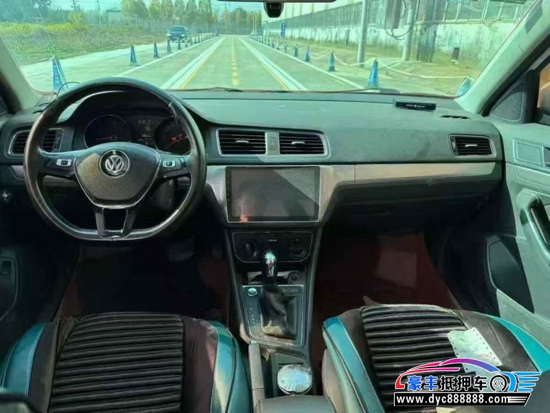 18年大众朗逸轿车抵押车出售