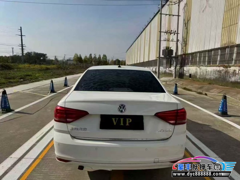 18年大众朗逸轿车抵押车出售