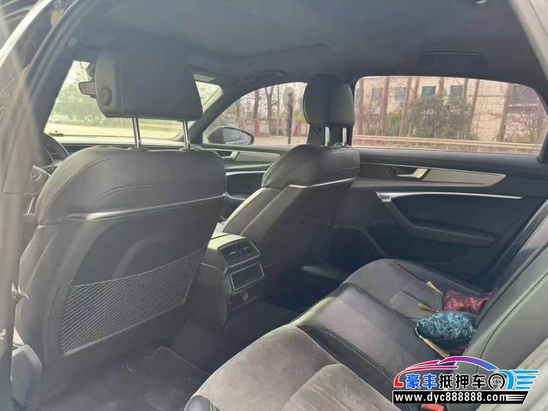 20年奥迪A6L轿车抵押车出售