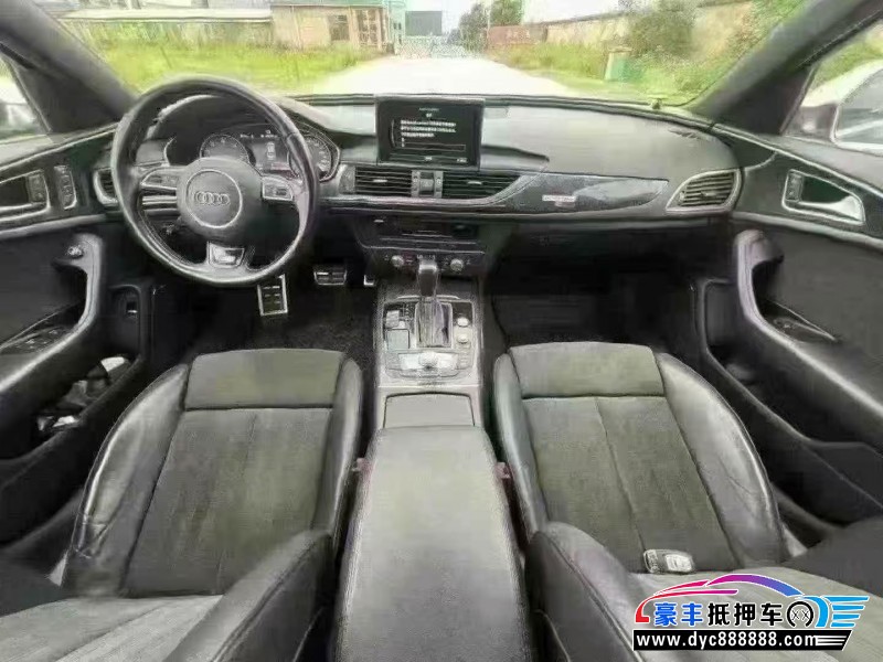 18年奥迪S6轿车抵押车出售