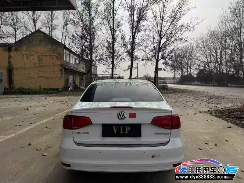 16年大众速腾轿车抵押车出售
