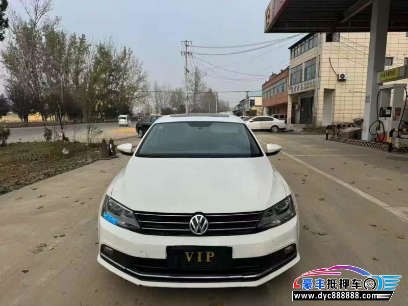 抵押车出售16年大众速腾轿车