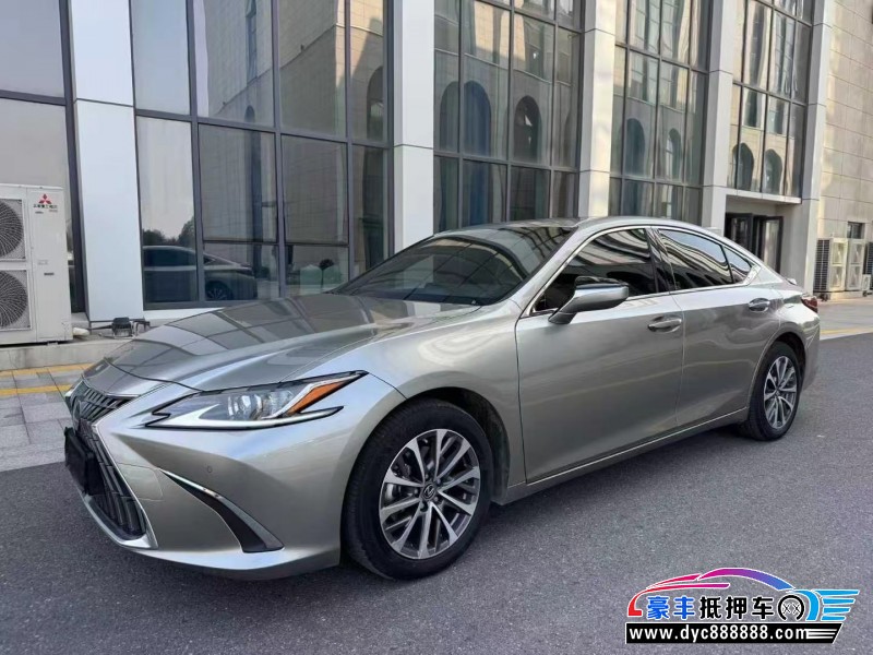 24年雷克萨斯ES轿车抵押车出售