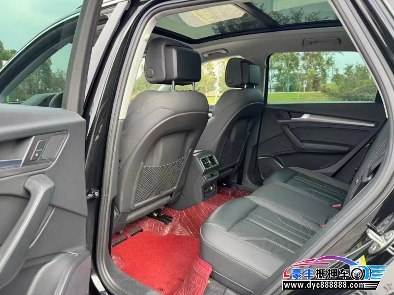 23年奥迪Q5轿车抵押车出售