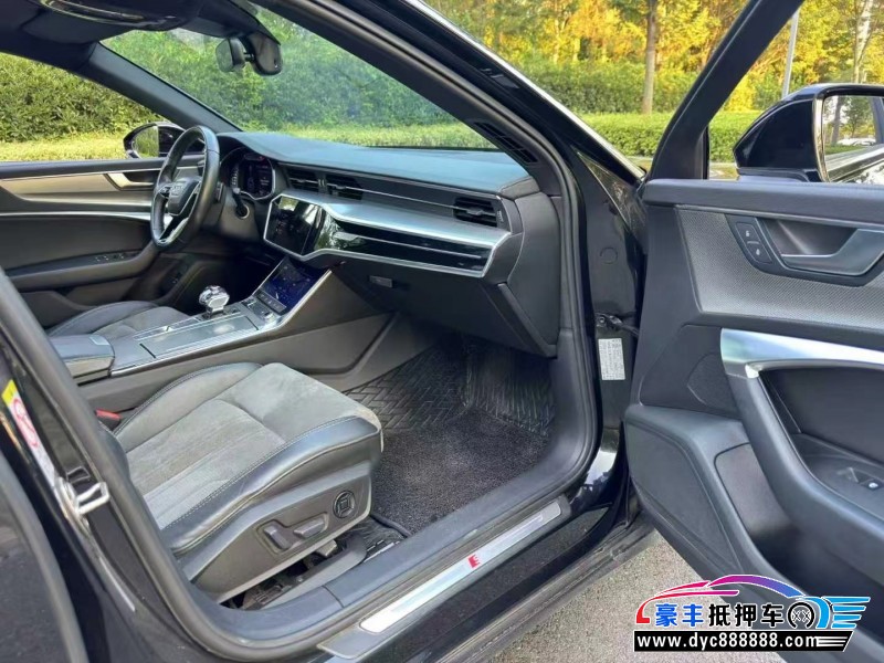 22年奥迪A6L轿车抵押车出售