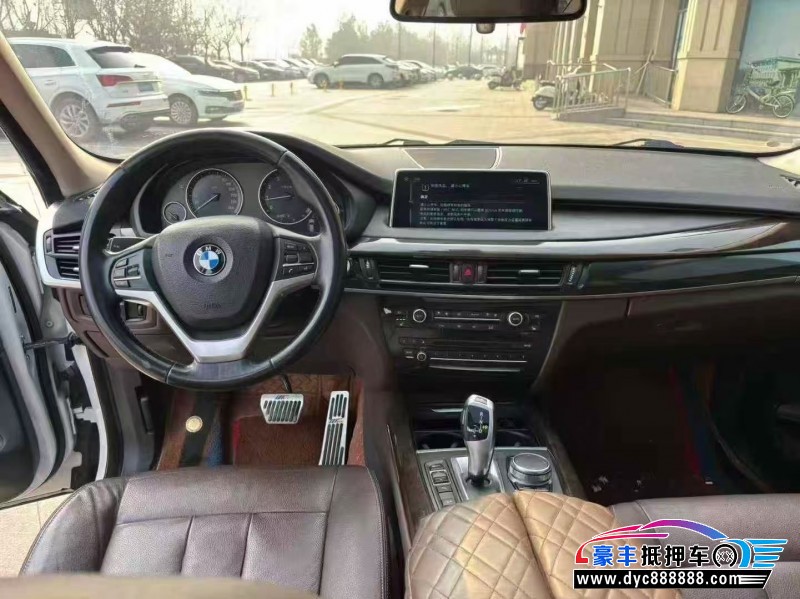 17年宝马X5轿车抵押车出售