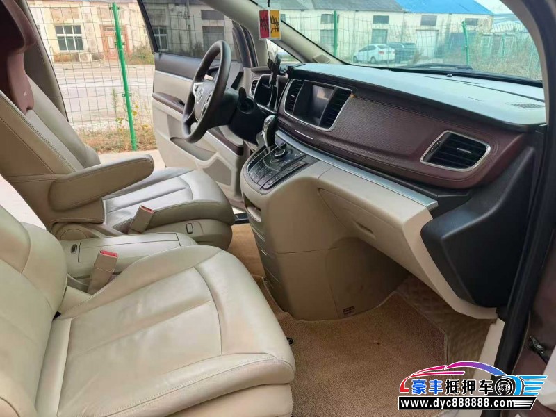 20年别克GL8轿车抵押车出售