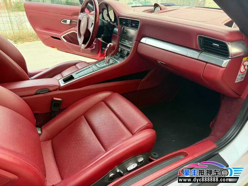 12年保时捷911轿车抵押车出售