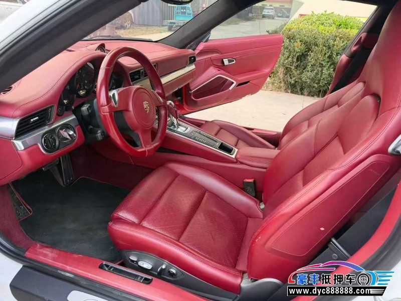 12年保时捷911轿车抵押车出售
