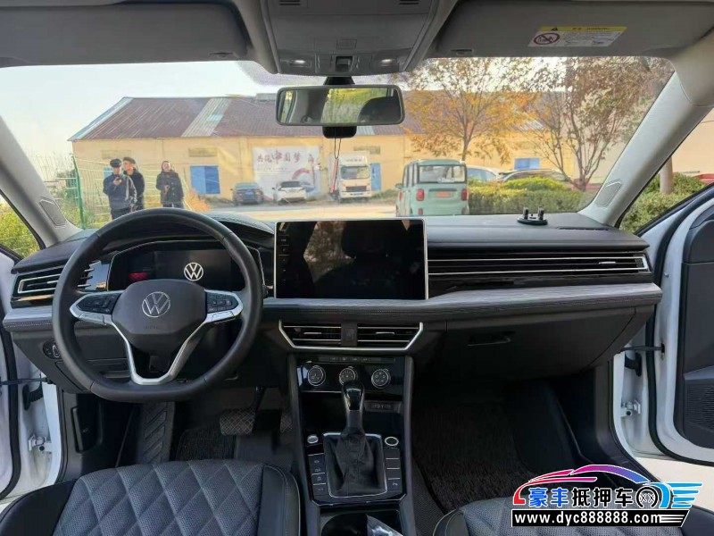 22年大众速腾轿车抵押车出售