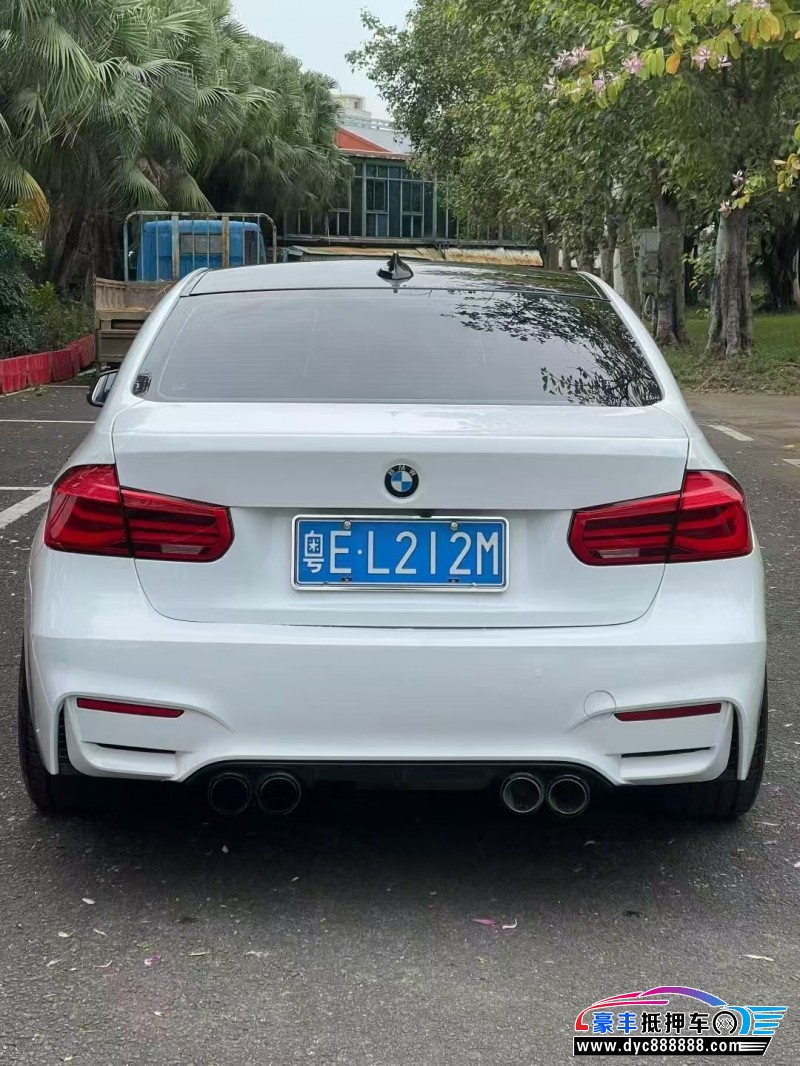 15年宝马3系轿车抵押车出售