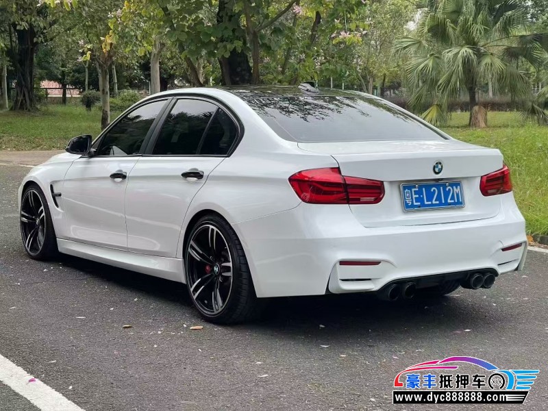 15年宝马3系轿车抵押车出售