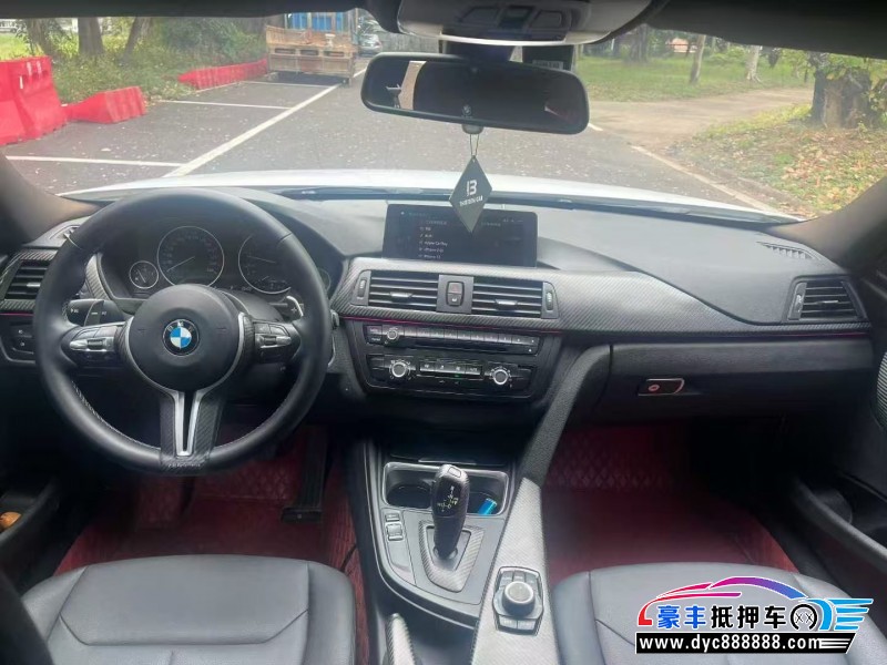 15年宝马3系轿车抵押车出售