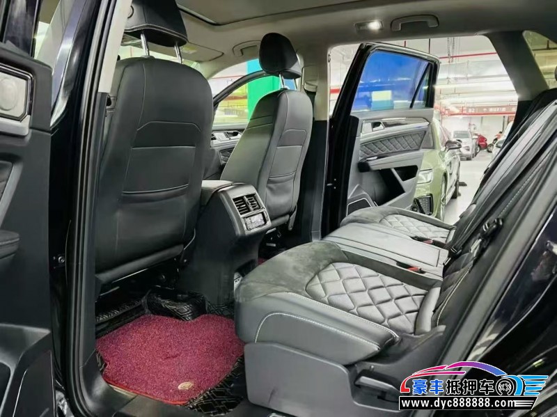 20年大众途昂轿车抵押车出售