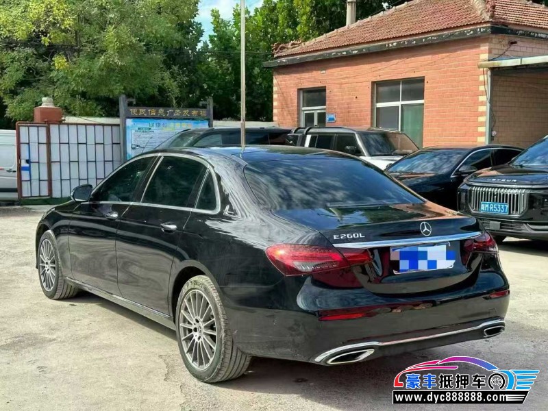 22年奔驰E轿车抵押车出售
