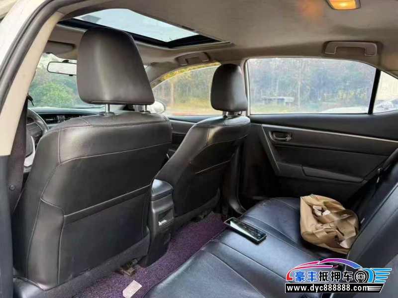 14年丰田卡罗拉轿车抵押车出售